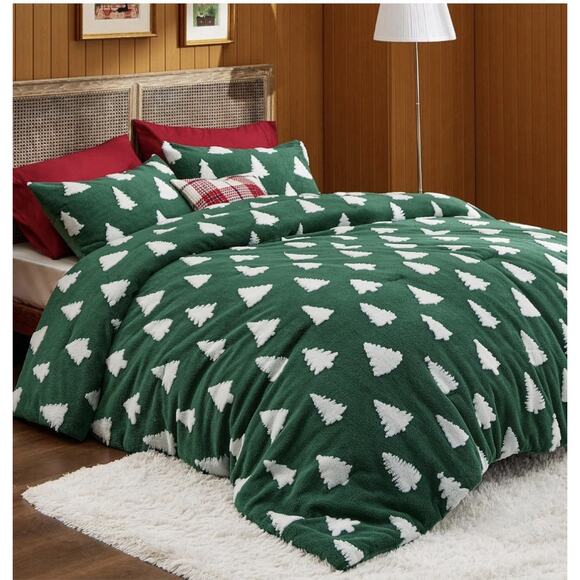 Bedsure Other - 3 Piece Christmas Comforter Set, Fluffy Christmas Tree Jacquard Green Queen New